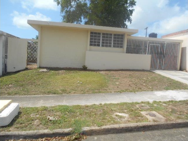 RIO PIEDRAS, CASA EN URBANIZAION 3 Habitaciones -2 Banos